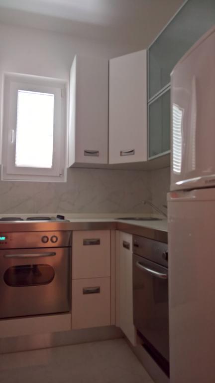 Apartmani Gaj Малинска Экстерьер фото